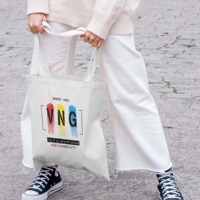 Tote bag