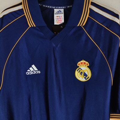https://www.vsvintagesports.com/product/real-madrid-third-shirt-1998-1999-s