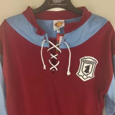 https://www.vsvintagesports.com/product/official-retro-gateshead-fc-home-shirt-ls-1930s-m