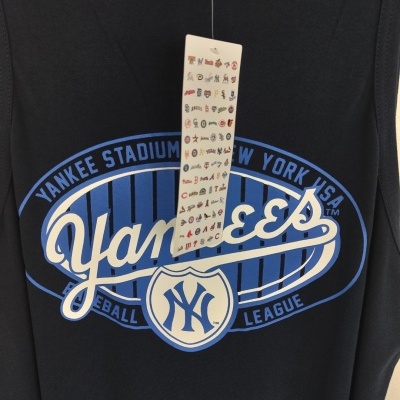 https://www.vsvintagesports.com/product/new-york-yankees-baseball-tank-top-shirt-mlb-m