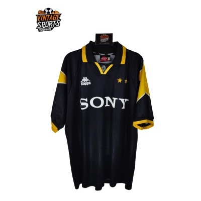 https://www.vsvintagesports.com/product/juventus-third-shirt-1995-1996-xl