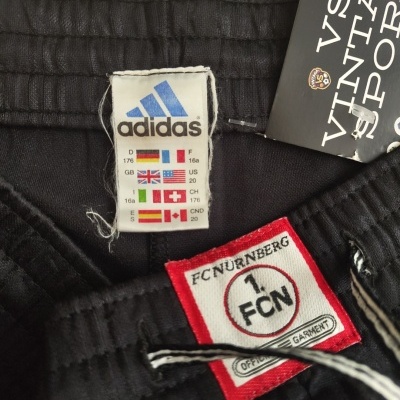 https://www.vsvintagesports.com/product/1-fc-nurnberg-home-shorts-1997-1998-youths
