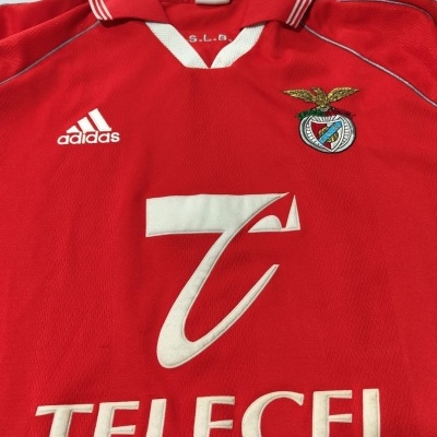 https://www.vsvintagesports.com/product/sl-benfica-home-shirt-1999-2000-xl-2