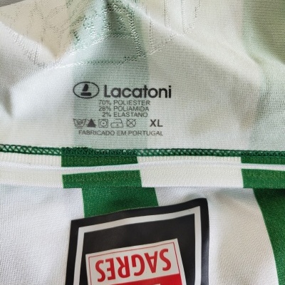 Matchworn Signed Rio Ave FC Home Shirt 2008-2009 (XL)#7 Miguel Lopes Matchworn Signed Rio Ave FC Home Shirt 2008-2009 (XL)#7 Miguel Lopes