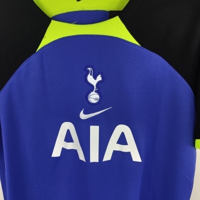https://www.vsvintagesports.com/product/tottenham-hotspur-away-shirt-2022-2023-youths