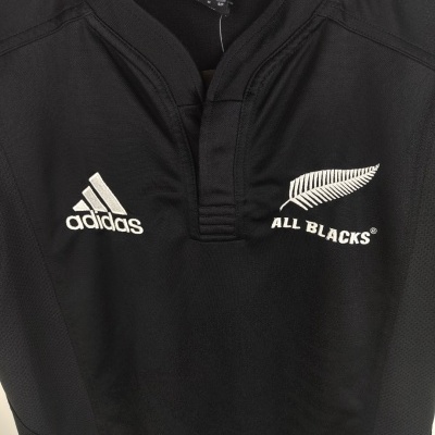https://www.vsvintagesports.com/product/new-zealand-all-blacks-rugby-home-shirt-2009-s