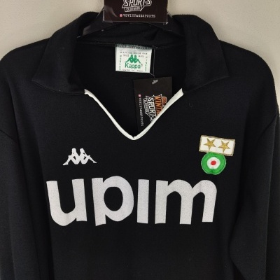 https://www.vsvintagesports.com/product/juventus-away-shirt-ls-1990-1991-l