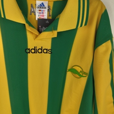https://www.vsvintagesports.com/product/fc-nantes-home-shirt-1996-1998-l