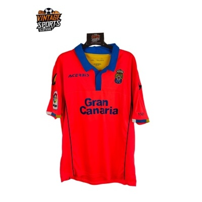 https://www.vsvintagesports.com/product/ud-las-palmas-away-shirt-2016-2017-xl