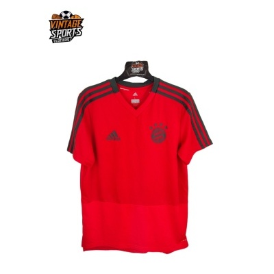 https://www.vsvintagesports.com/product/fc-bayern-munich-training-shirt-2016-2017-youths