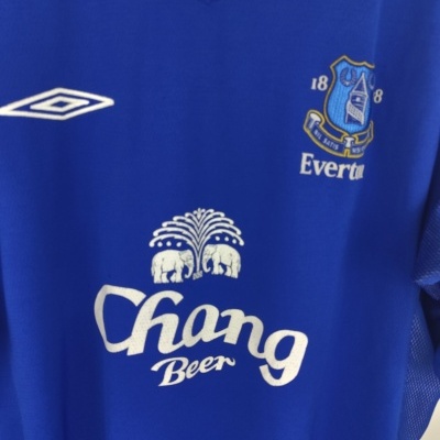 https://www.vsvintagesports.com/product/everton-fc-third-shirt-2007-2008-xl-boys-umbro-jersey-2