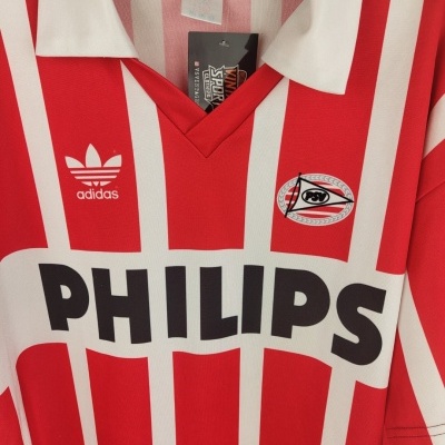 https://www.vsvintagesports.com/product/psv-eindhoven-home-shirt-1990-1992-m