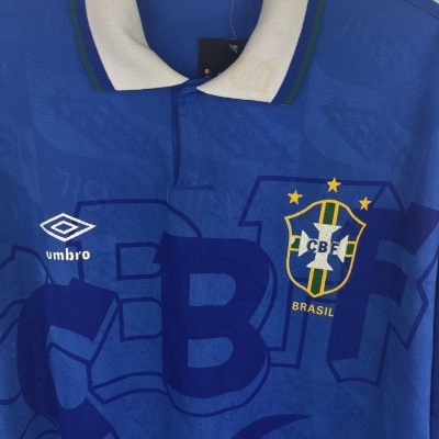 https://www.vsvintagesports.com/product/brazil-away-shirt-1991-1993-xl