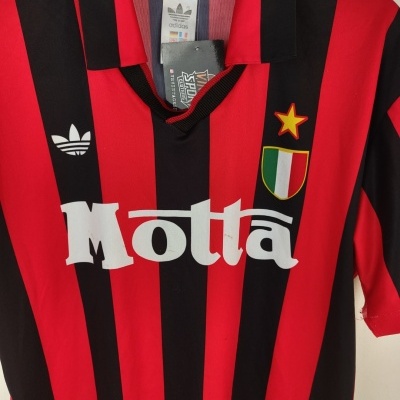 https://www.vsvintagesports.com/product/ac-milan-home-shirt-1992-1993-s