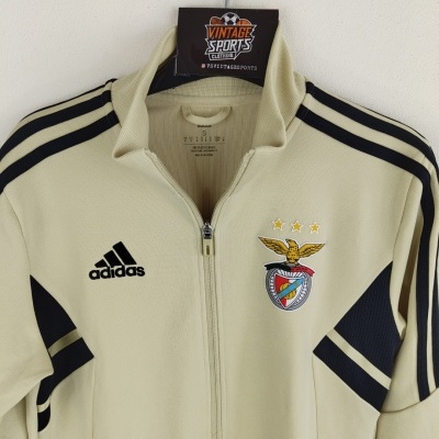 https://www.vsvintagesports.com/product/sl-benfica-track-top-jacket-2022-2023-s