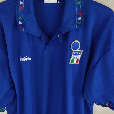 https://www.vsvintagesports.com/product/italy-home-shirt-1992-1993-xl