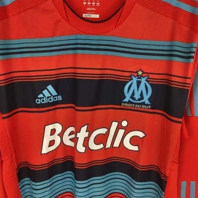 https://www.vsvintagesports.com/product/player-issue-om-olympique-marseille-third-shirt-2011-2012-xl