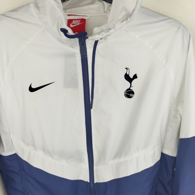 https://www.vsvintagesports.com/product/tottenham-hotspur-track-top-jacket-2017-2018-s