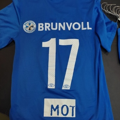 Lot 9x Matchworn Molde FK Home Shirt 2015 "Good"