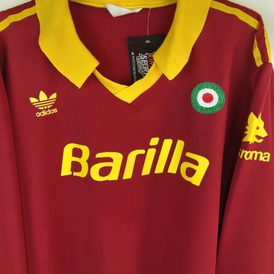 https://www.vsvintagesports.com/product/as-roma-home-shirt-ls-1997-1998-m-2