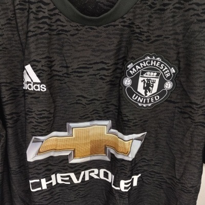 https://www.vsvintagesports.com/product/manchester-united-away-shirt-2020-2021-m