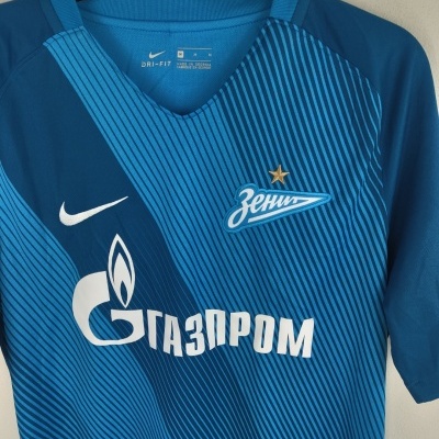 https://www.vsvintagesports.com/product/fc-zenit-st-petersburg-home-shirt-2016-2017-m