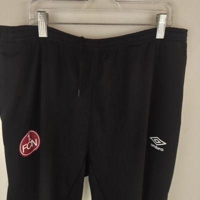 https://www.vsvintagesports.com/product/fc-nurnberg-tracksuit-trousers-2000s-l