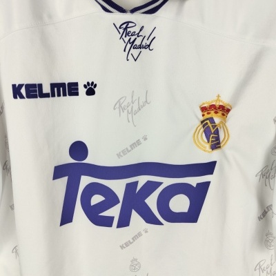 https://www.vsvintagesports.com/product/real-madrid-home-shirt-1994-1996-m