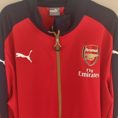 https://www.vsvintagesports.com/product/arsenal-fc-track-top-jacket-2015-2016-xl