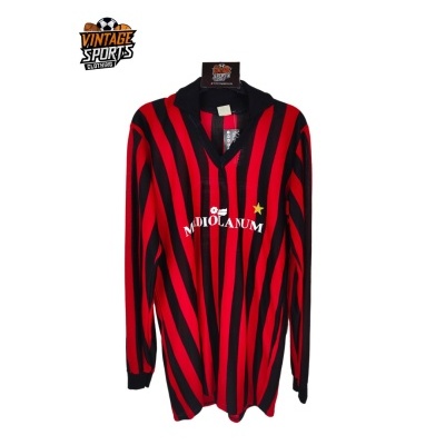 https://www.vsvintagesports.com/product/ac-milan-home-shirt-ls-1980-1986-m-10