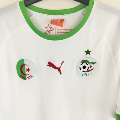 https://www.vsvintagesports.com/product/algeria-home-shirt-2014-2015-l