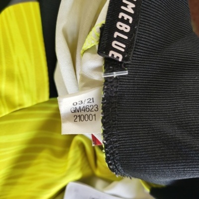 Manchester United Goalkeeper Shirt 2021-2022 (M) Manchester United Goalkeeper Shirt 2021-2022 (M)