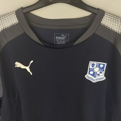 https://www.vsvintagesports.com/product/tranmere-rovers-fc-training-shirt-2010s-l