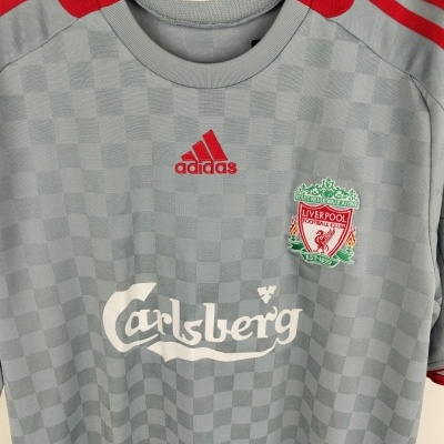 https://www.vsvintagesports.com/product/liverpool-fc-away-shirt-2008-2009-l