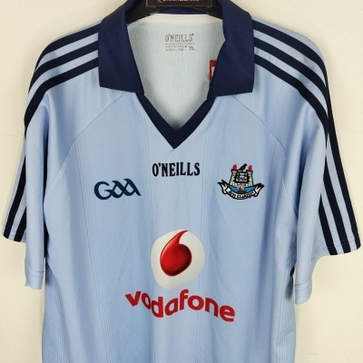 https://www.vsvintagesports.com/product/dublin-gaa-gaelic-home-shirt-jersey-2010-xl