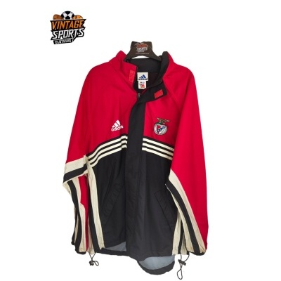 https://www.vsvintagesports.com/product/sl-benfica-rain-jacket-1998-1999-l