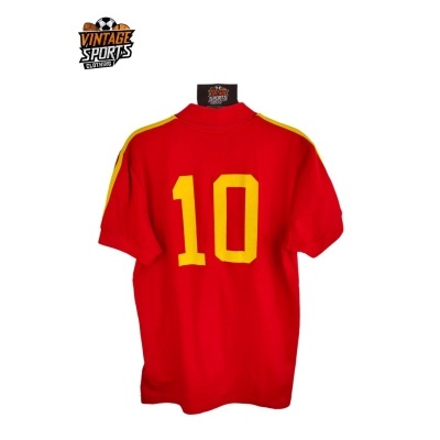 https://www.vsvintagesports.com/product/spain-home-shirt-1982-s-10