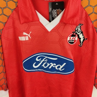 https://www.vsvintagesports.com/product/1-fc-koln-away-shirt-1997-1998-xl