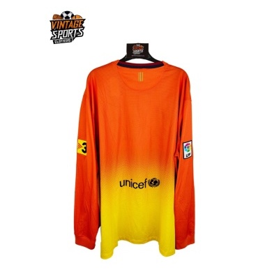 https://www.vsvintagesports.com/product/fc-barcelona-away-shirt-ls-2012-2013-xxl