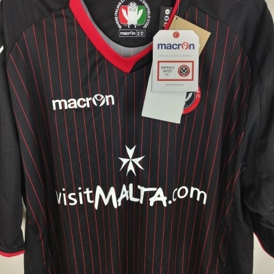 https://www.vsvintagesports.com/product/sheffield-united-fc-away-shirt-2010-2011-xxl