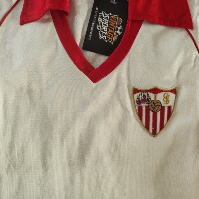 https://www.vsvintagesports.com/product/sevilla-home-shirt-1982-1984-m