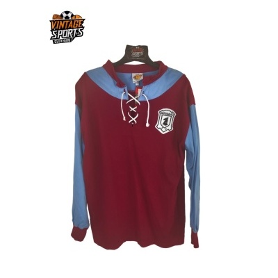 https://www.vsvintagesports.com/product/official-retro-gateshead-fc-home-shirt-ls-1930s-m
