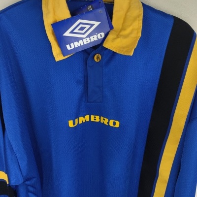 https://www.vsvintagesports.com/product/vintage-goalkeeper-shirt-umbro-2