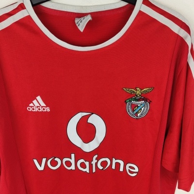 https://www.vsvintagesports.com/product/sl-benfica-european-cup-shirt-2003-2004-m