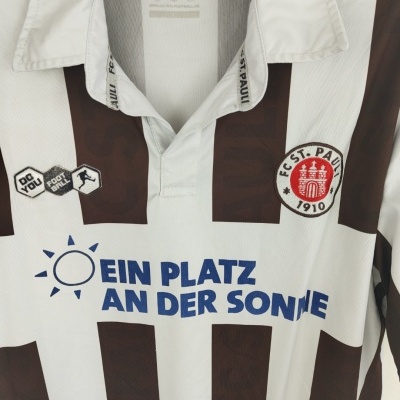 https://www.vsvintagesports.com/product/fc-st-pauli-home-shirt-2011-2012-l