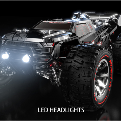 Carro de corridas todo-o-terreno preto com faróis LED ligados