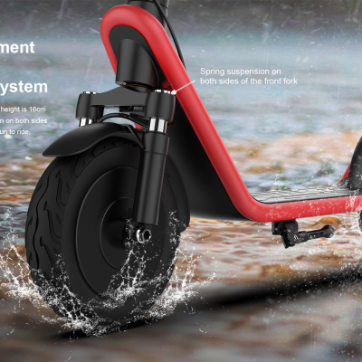 Patinete elétrico vermelho e preto com suspensão de mola e pneus grossos em piso molhado