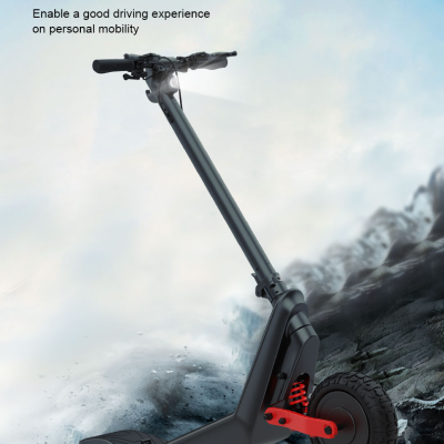 Trotinete elétrica preta e vermelha para off-road e texto promocional sobre suas características