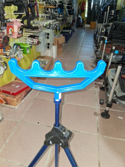 SUPORTE 4 CANAS DE PLASTICO