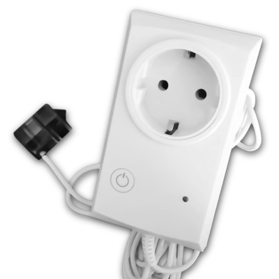 Tomada elétrica branca com ficha e cabo enrolado